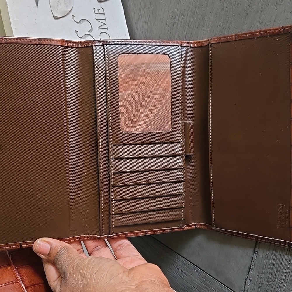 Dooney & Bourke Croc Shoulder Bag/Wallet - Picture 8 of 14